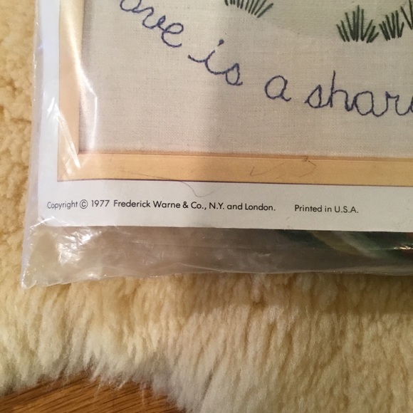 Vintage CM Beatrix Potter Crewel Picture Kit - Picture 4 of 7